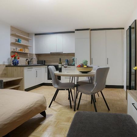 Modern Apartment, Full Kitchen, For 6 Gmunden Eksteriør billede