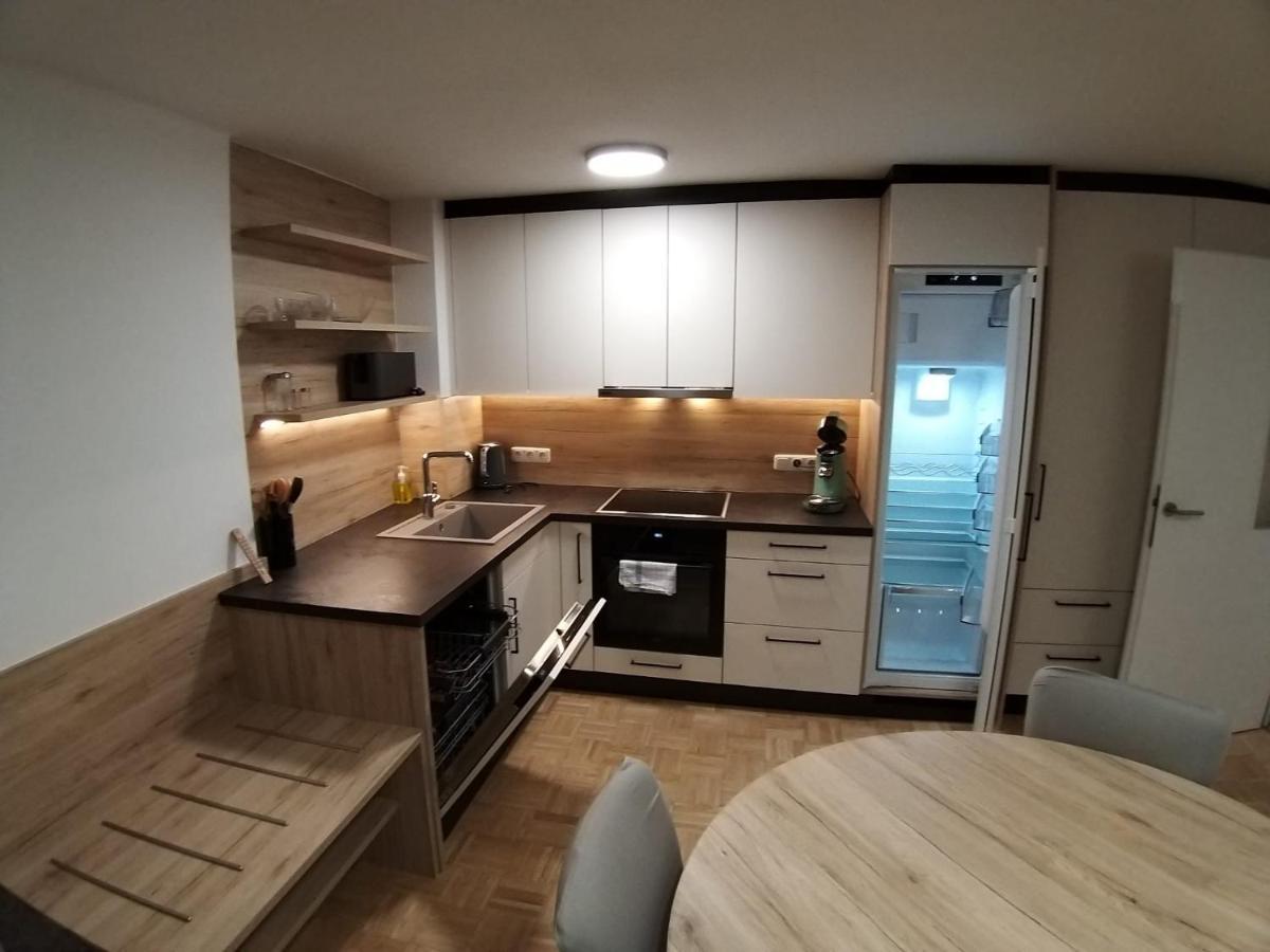 Modern Apartment, Full Kitchen, For 6 Gmunden Eksteriør billede